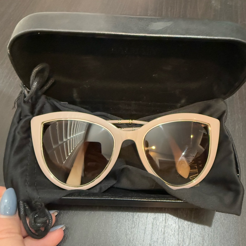 Women’s Balmain Sunglasses